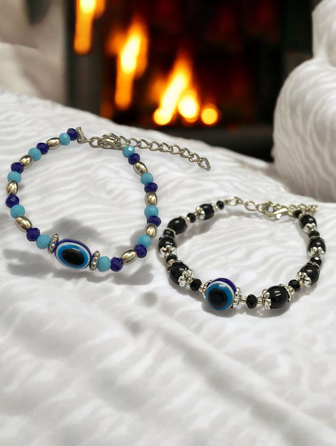 women pack of 2 beaded evil eye bracelet