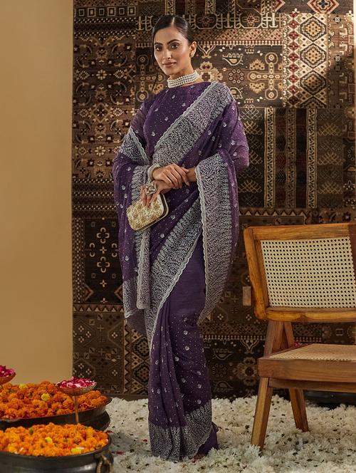 women solid with work embroidered saree with blouse - 21949612 -  Standard Image - 0