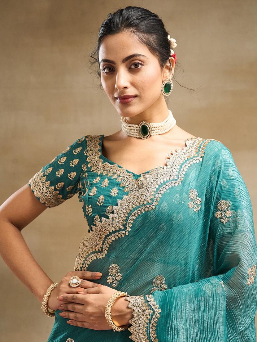 women solid with work embroidered saree with blouse - 21949628 - Standard Image - 4