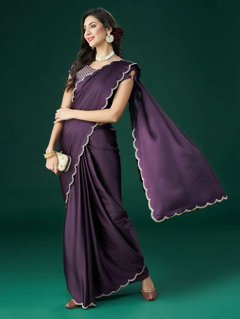 women solid embellished bordered saree with blouse - 21949768 -  Standard Image - 4