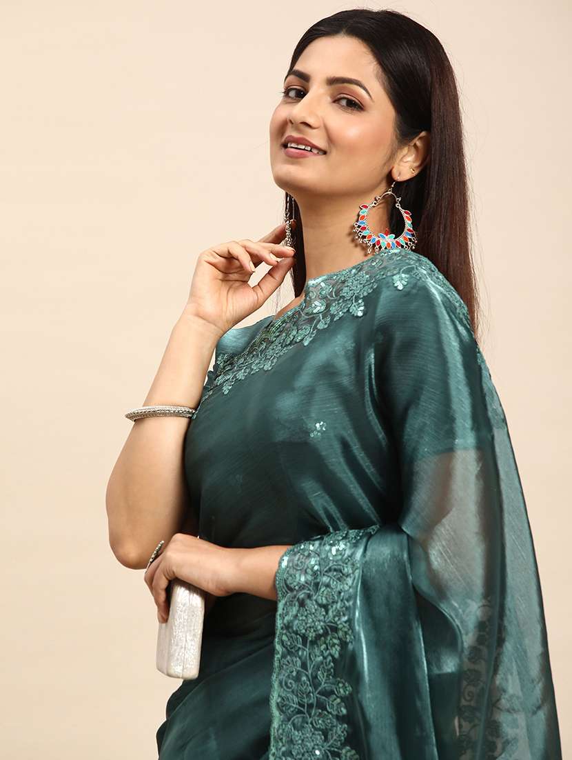 women solid with bordered saree with blouse - 21949771 -  Standard Image - 4