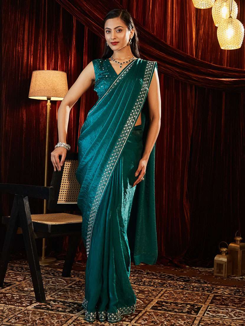 women solid with bordered saree with blouse - 21949786 - Standard Image - 1