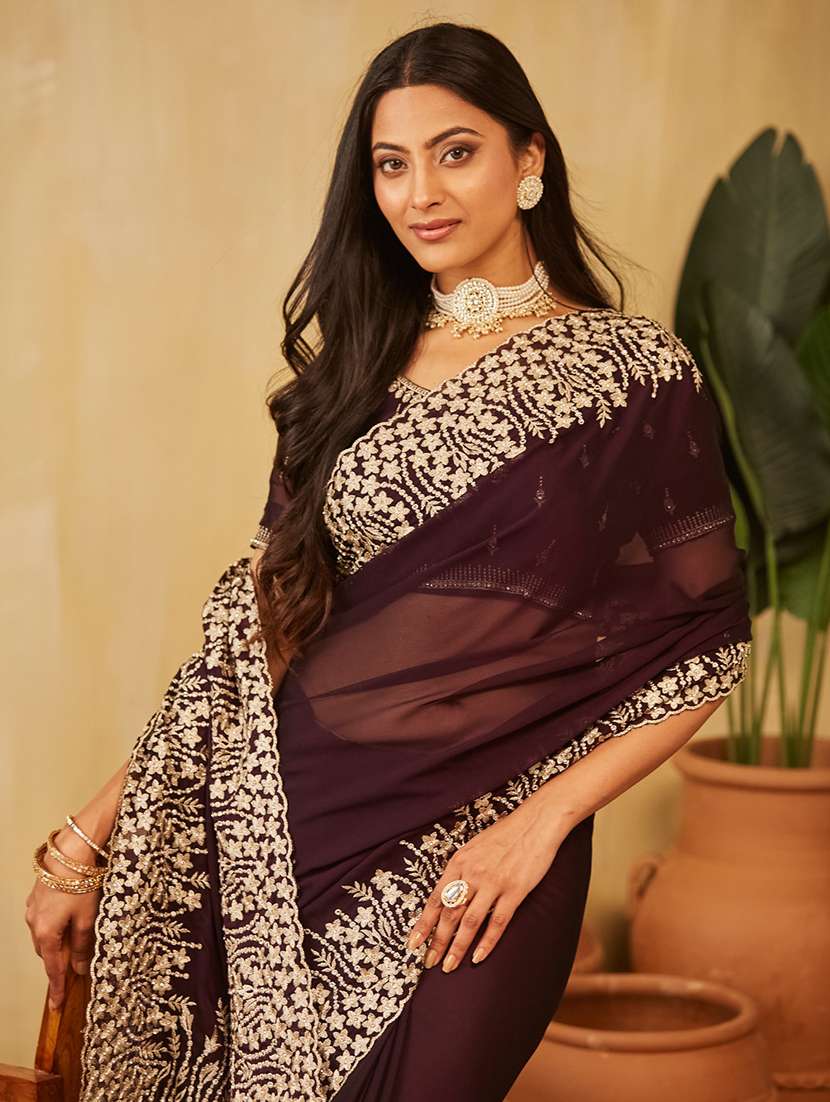 women solid with bordered saree with blouse - 21949838 - Standard Image - 4