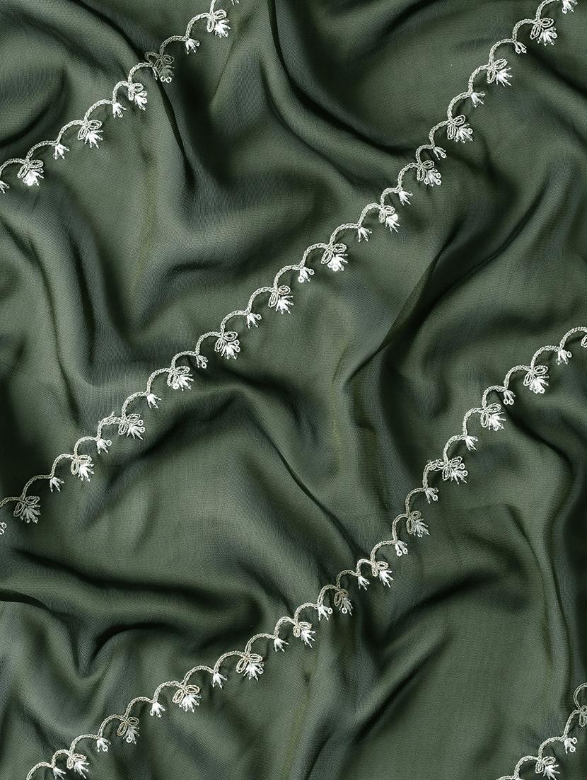 women solid with work embroidered saree with blouse - 21949844 - Standard Image - 4