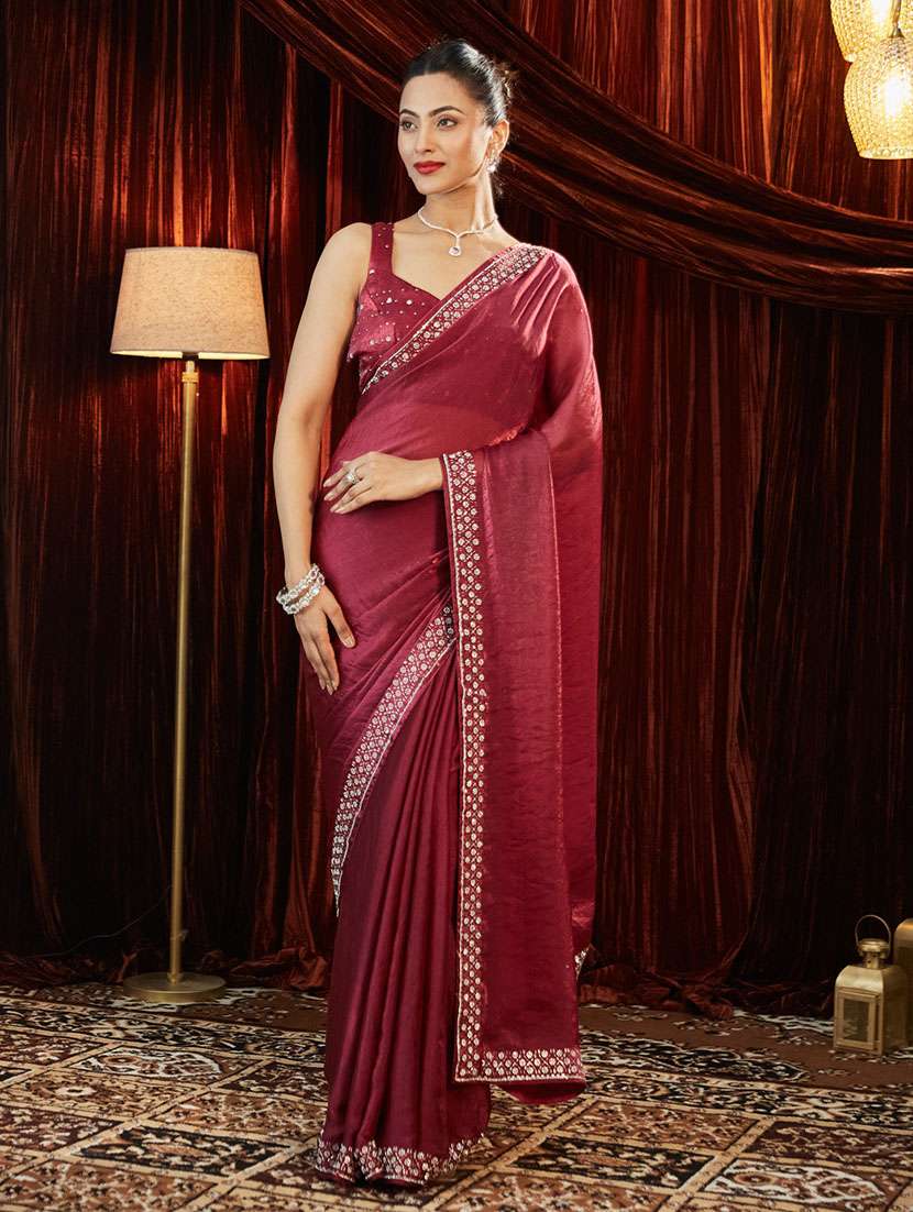 women solid with bordered saree with blouse - 21949869 -  Standard Image - 1