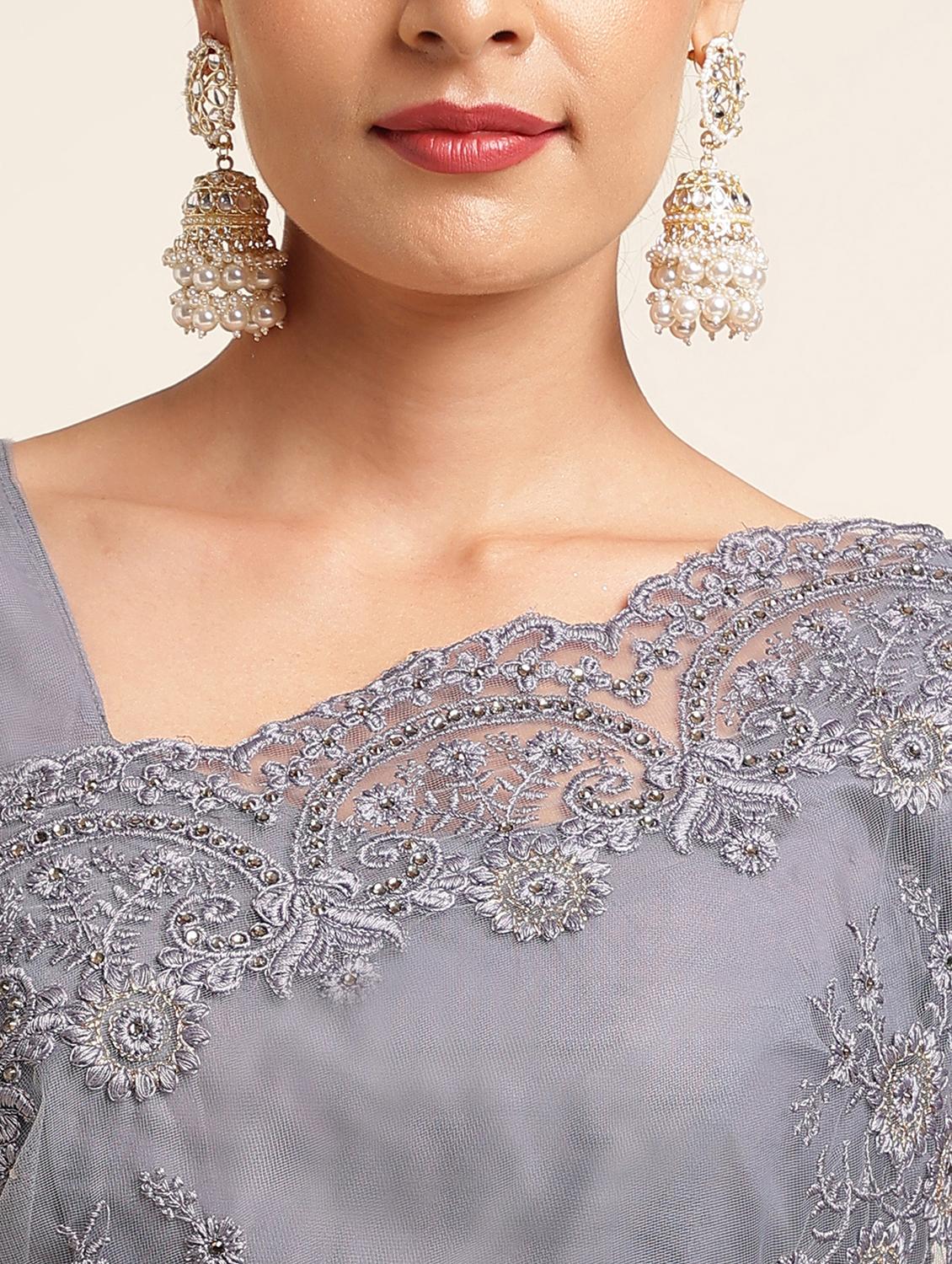women solid with work embroidered saree with blouse - 21949885 - Standard Image - 4