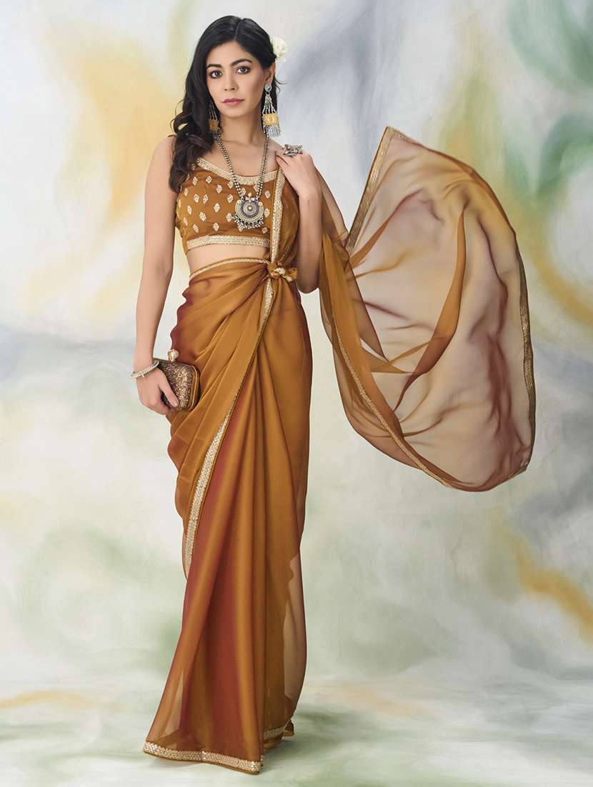 women solid with bordered saree with blouse - 21950055 -  Standard Image - 1