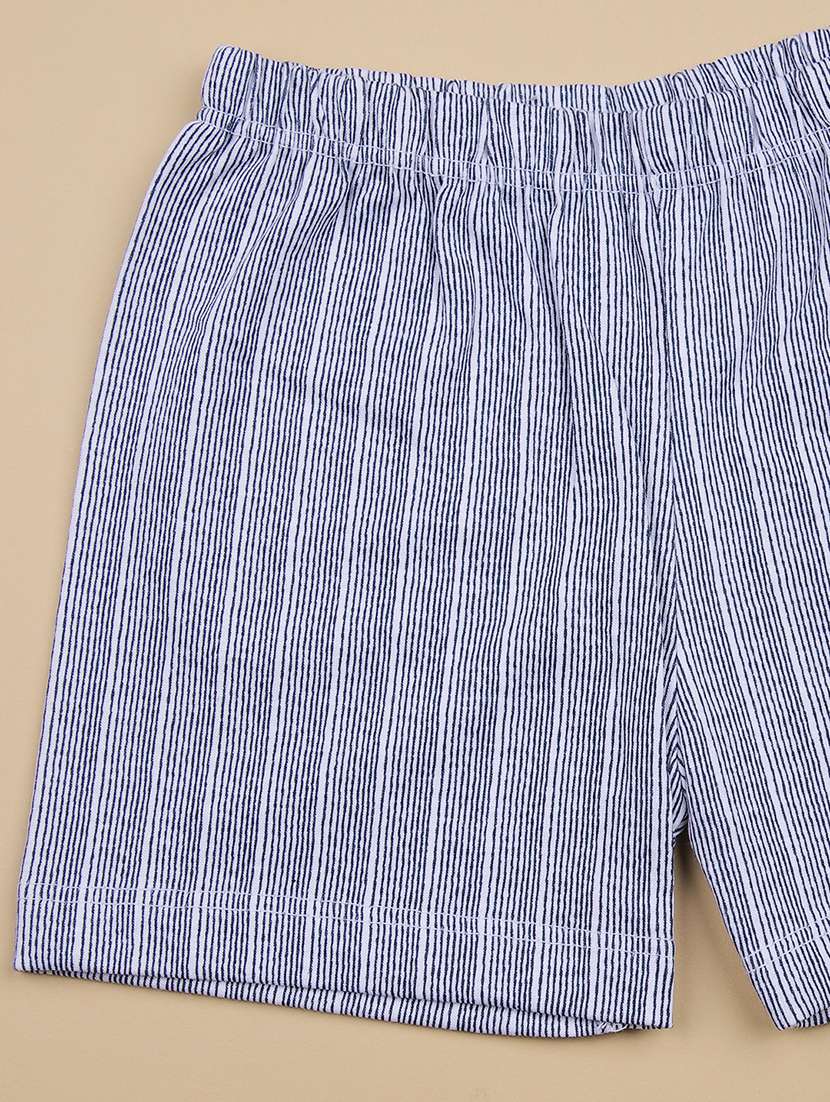 boys printed t-shirt and shorts co-ord set - 21951141 -  Standard Image - 4