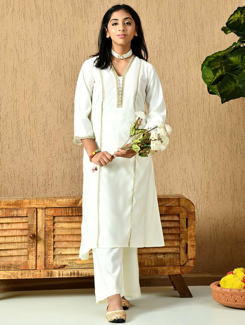 girls three quarter sleeve kurta palazzo set