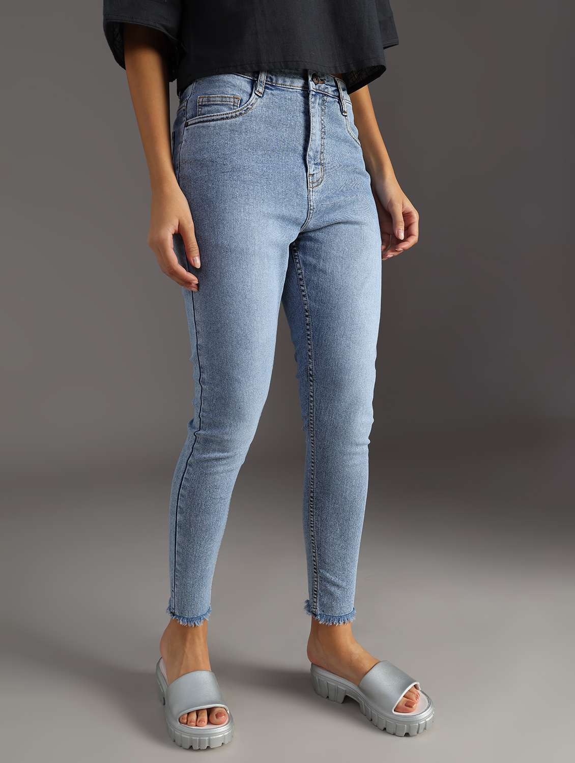 women solid high rise skinny fit jean