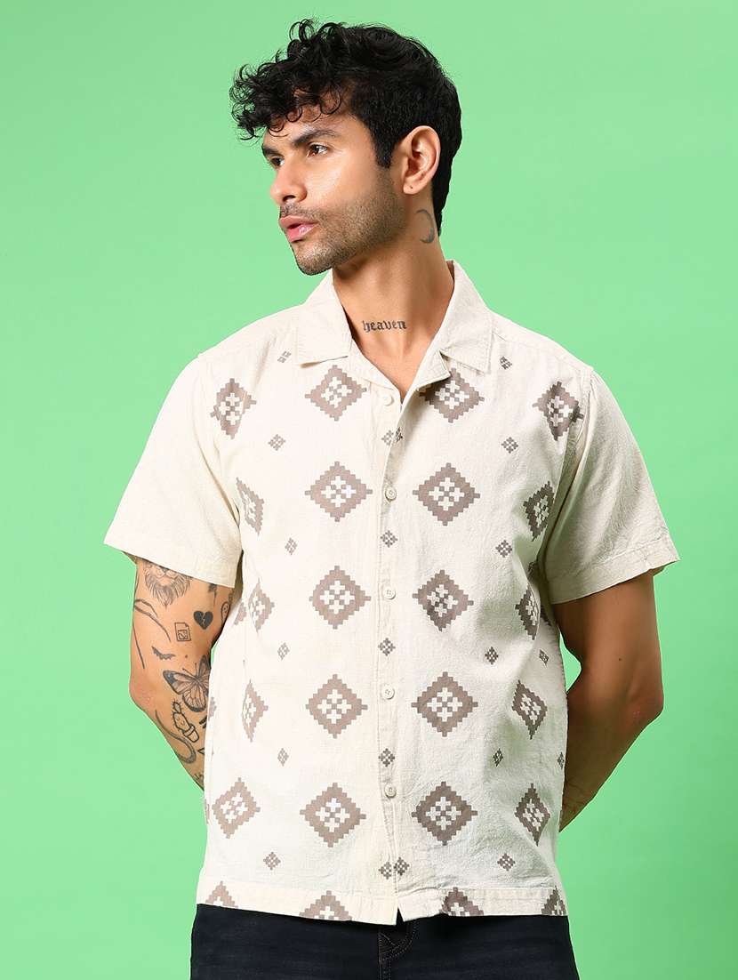 men geometric printed short sleeve casual shirt - 21951630 -  Standard Image - 1