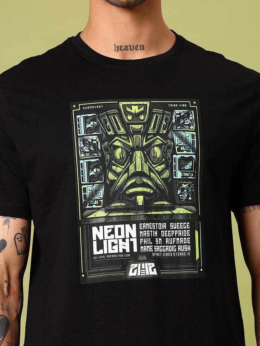 men front print round neck regular fit t-shirt - 21951651 -  Standard Image - 4