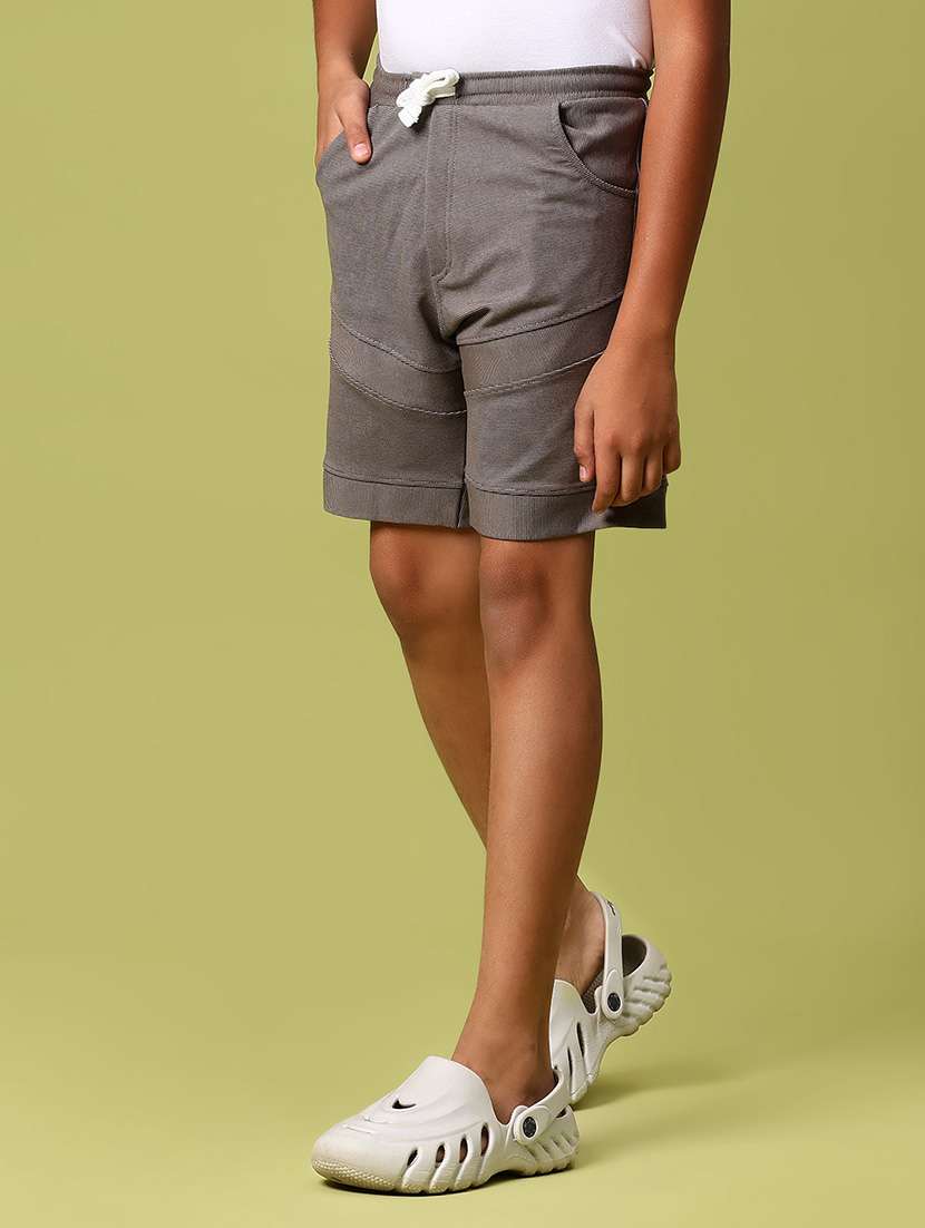 grey cotton shorts & three fourth - 21951722 - Standard Image - 1