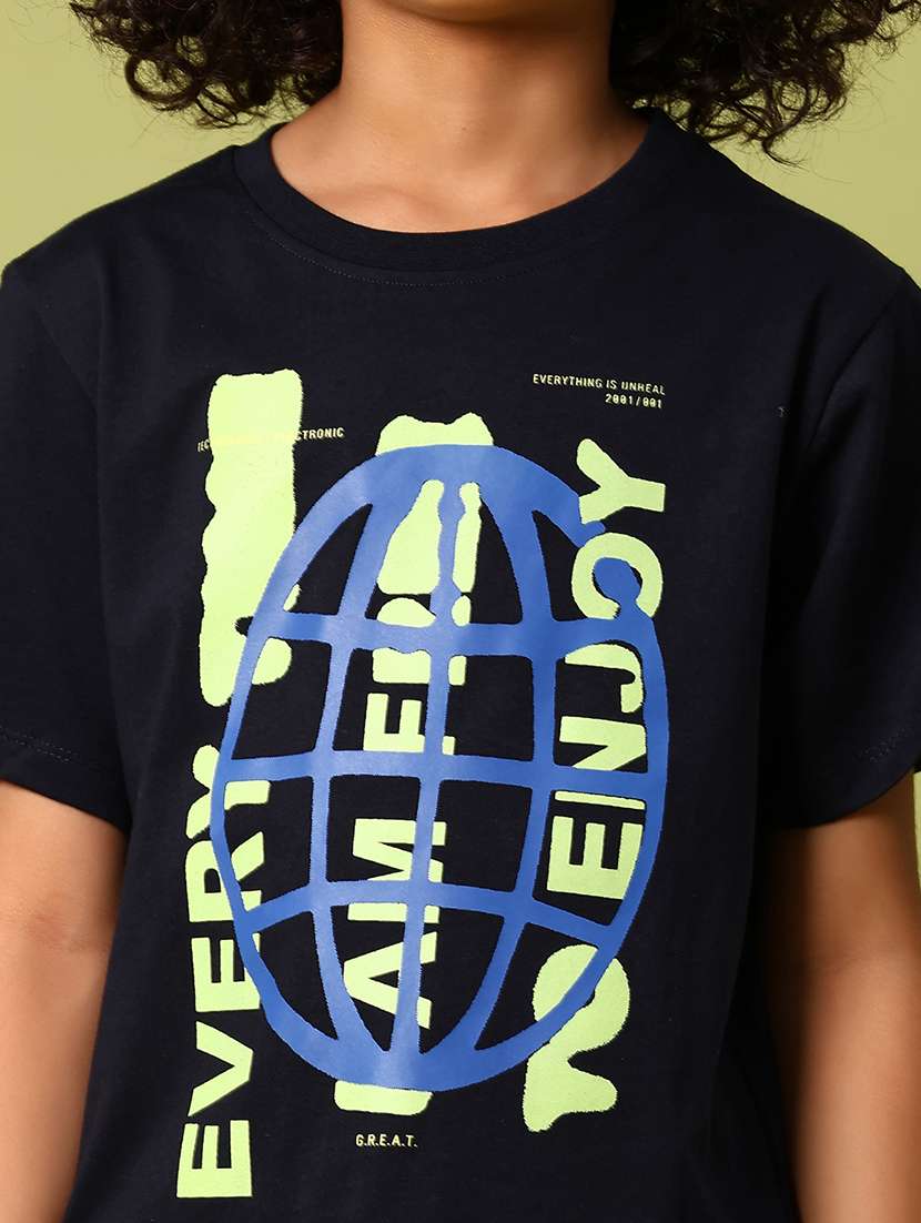 boys short sleeve round neck t-shirt - 21951733 -  Standard Image - 4