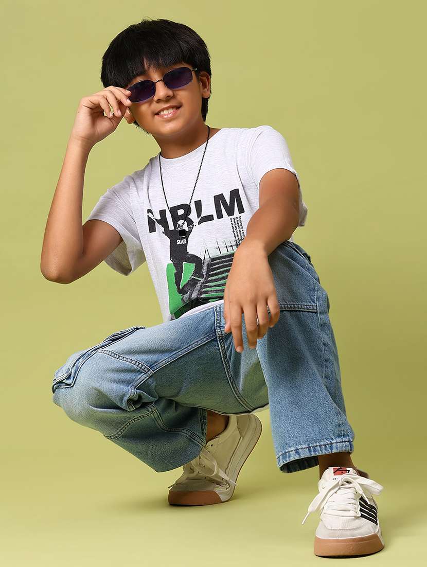 boys front print round neck t-shirt - 21951735 -  Standard Image - 4