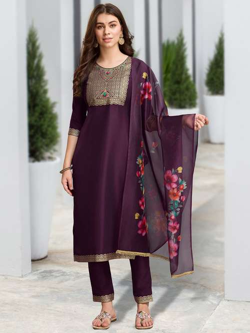 women three quarter sleeve kurta pant with dupatta set - 21951796 -  Standard Image - 0