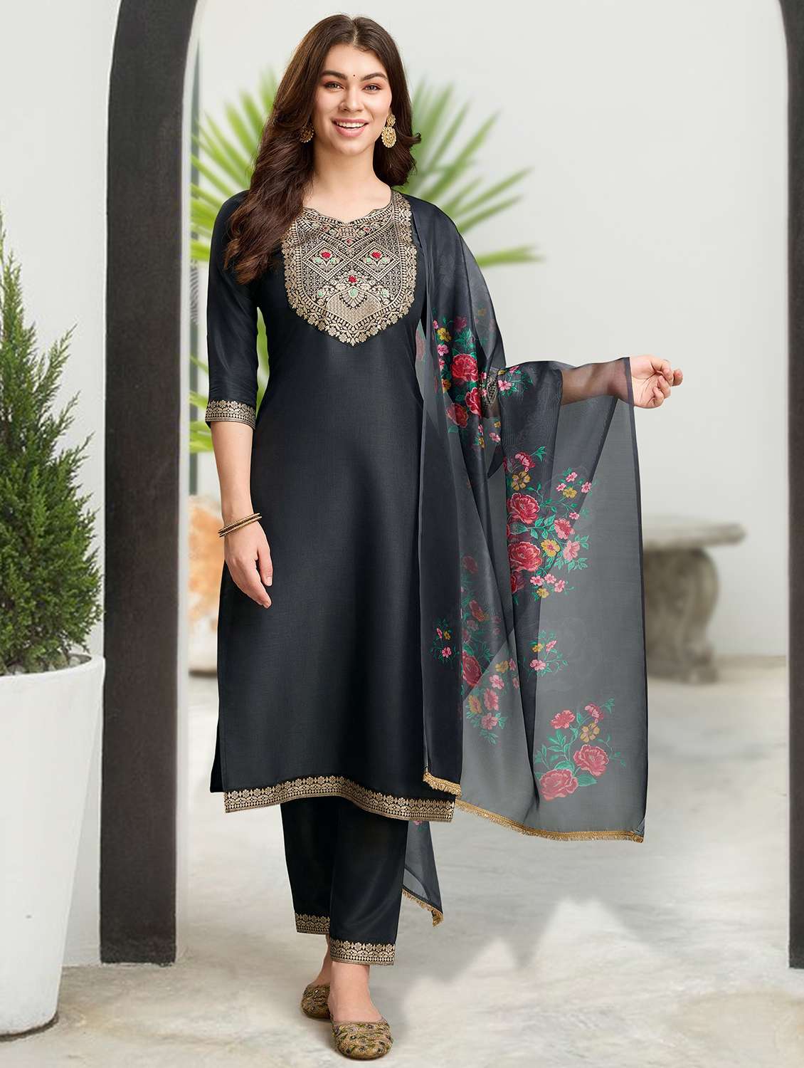 women three quarter sleeve kurta pant with dupatta set