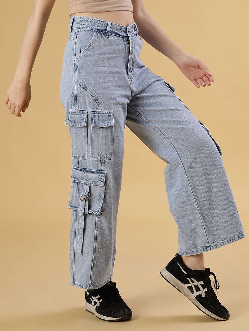 women solid mid rise regular fit cargo - 21951890 -  Standard Image - 1