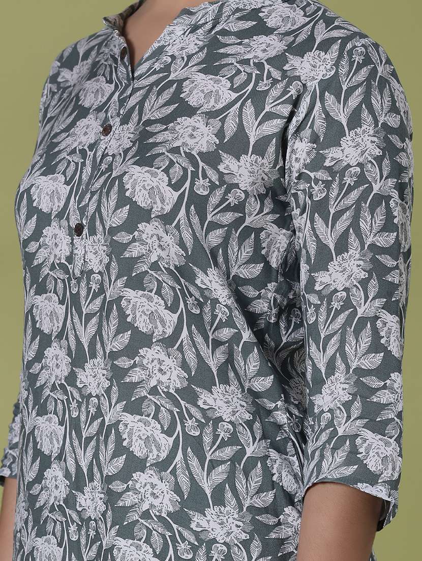 women printed kurta and palazzo set  - 21952093 -  Standard Image - 4