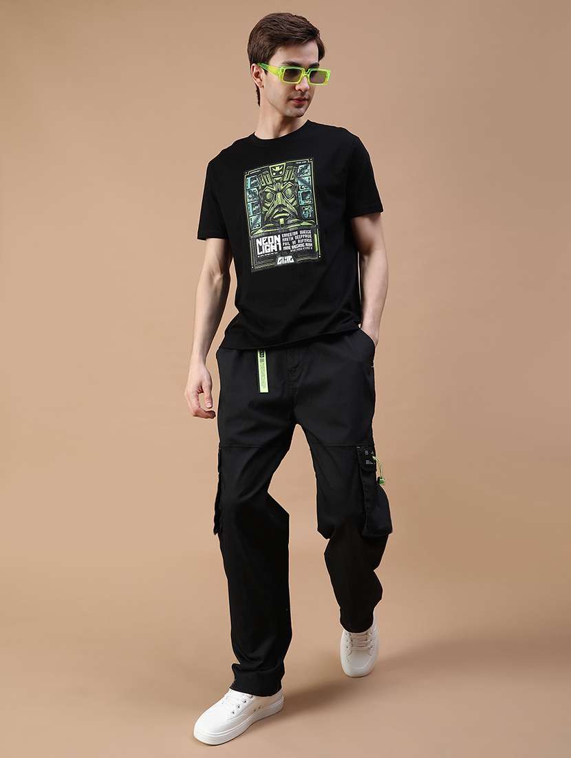 men solid mid rise cargo - 21952417 -  Standard Image - 4