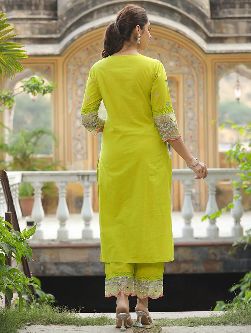 women three quarter sleeve kurta pant set - 21954043 - Standard Image - 4