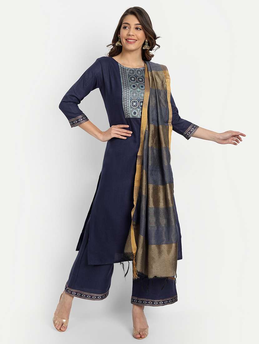 women three quarter sleeve kurta palazzo with dupatta set - 21954065 -  Standard Image - 1