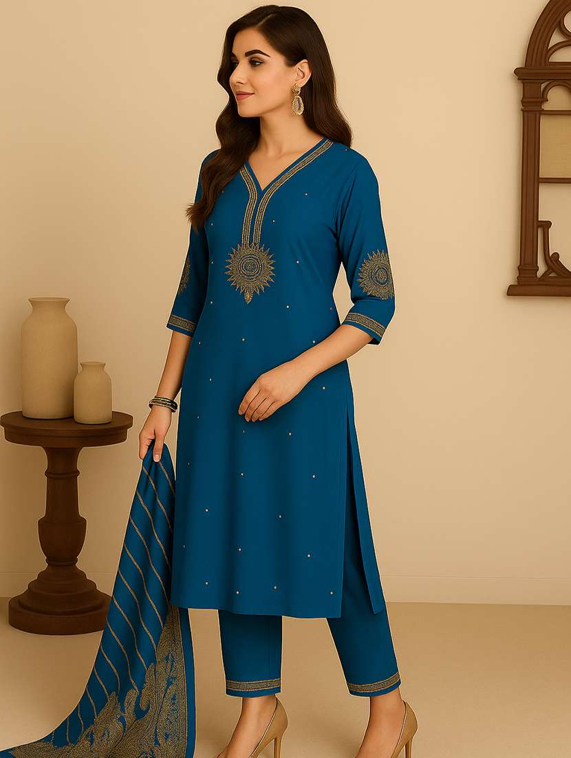 women three quarter sleeve kurta pant with dupatta set - 21954144 - Standard Image - 1