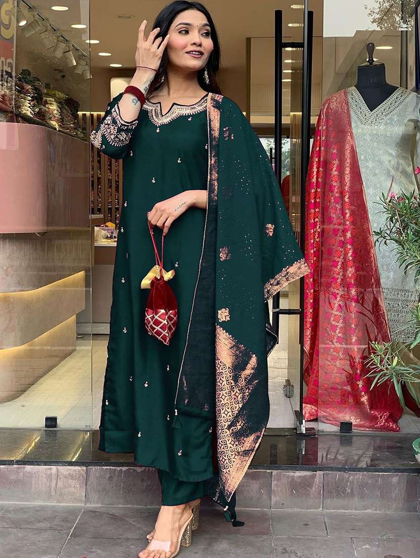 women three quarter sleeve kurta pant with dupatta set - 21954162 - Standard Image - 1