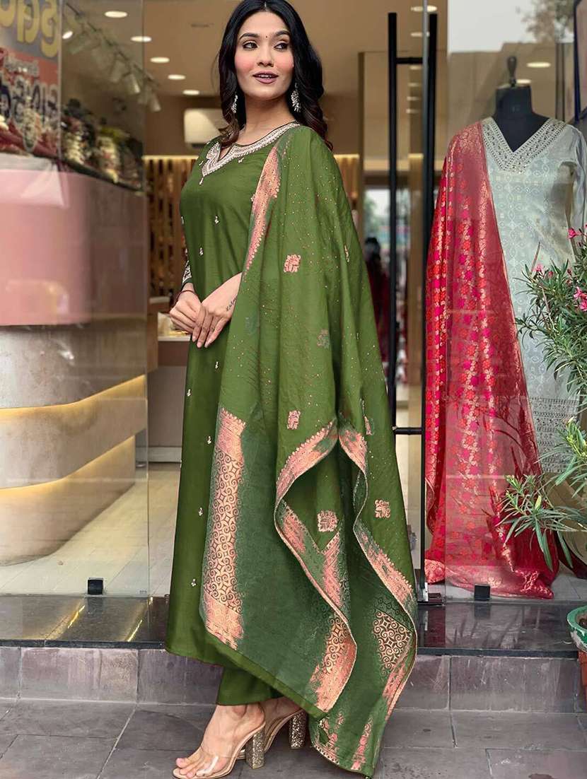women three quarter sleeve kurta pant with dupatta set - 21954165 - Standard Image - 1