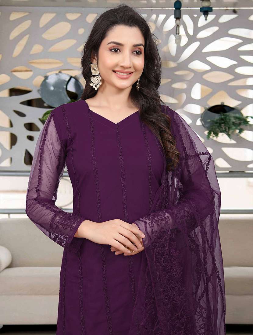 women embroidered long sleeve kurta pant with dupatta set - 21954198 - Standard Image - 4