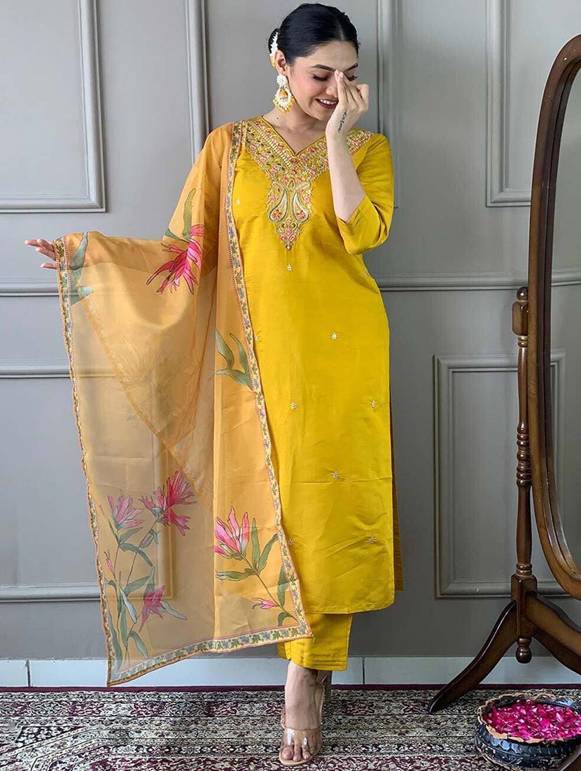 women three quarter sleeve kurta pant with dupatta set