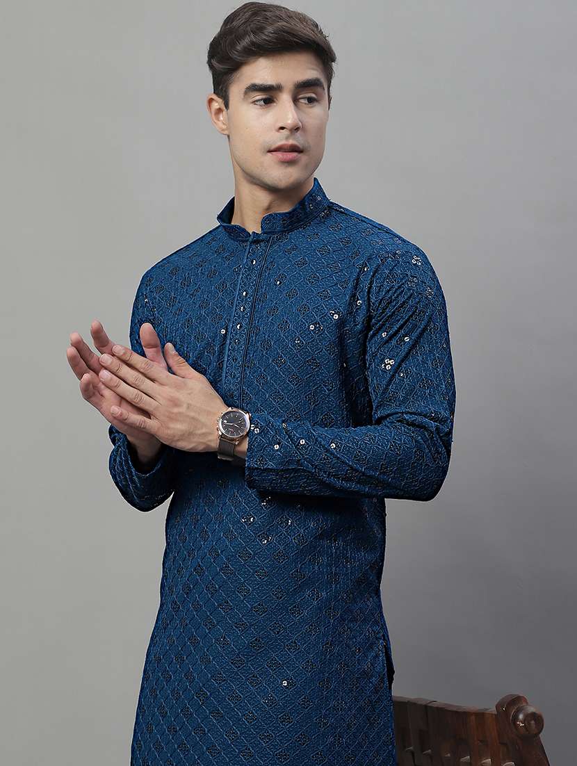 men embroidered mandarin neck long kurta
