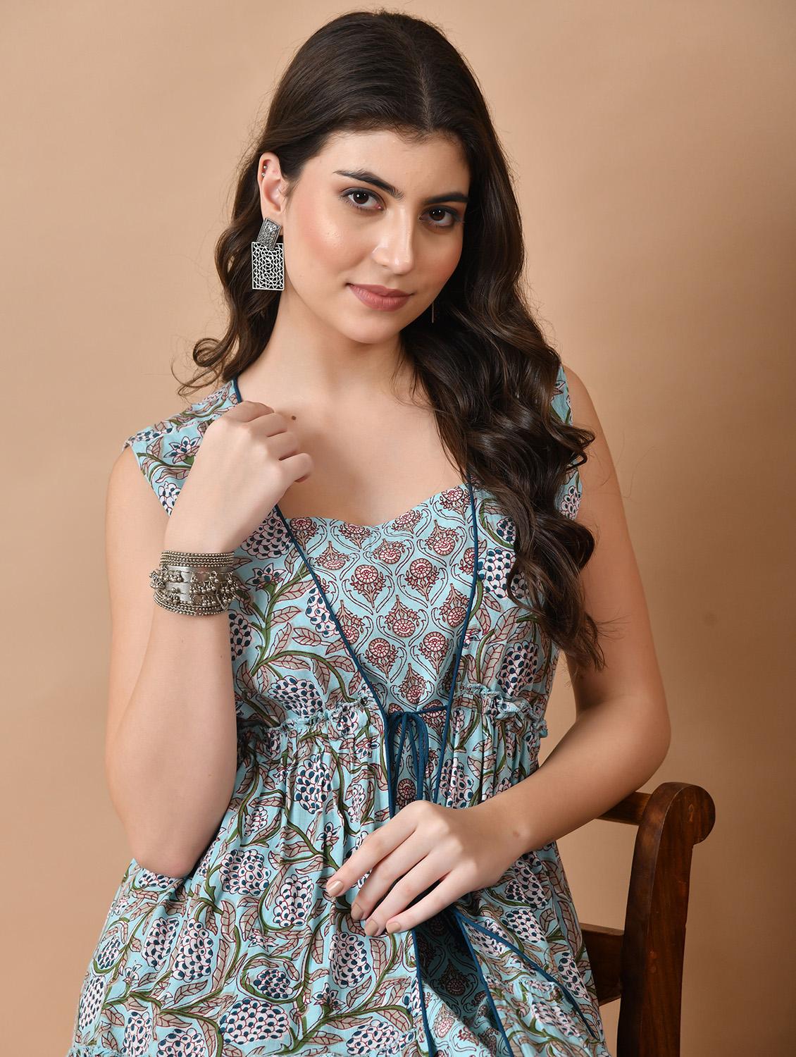 women light blue printed sleeveless tiered ethnic dress - 21954450 - Standard Image - 4