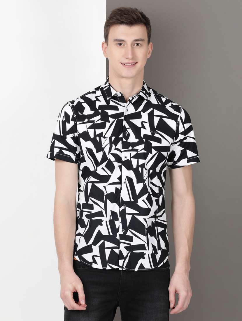 men printed short sleeve regular fit casual shirt - 21954499 -  Standard Image - 1