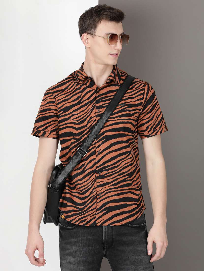 men printed short sleeve regular fit casual shirt - 21954511 -  Standard Image - 1
