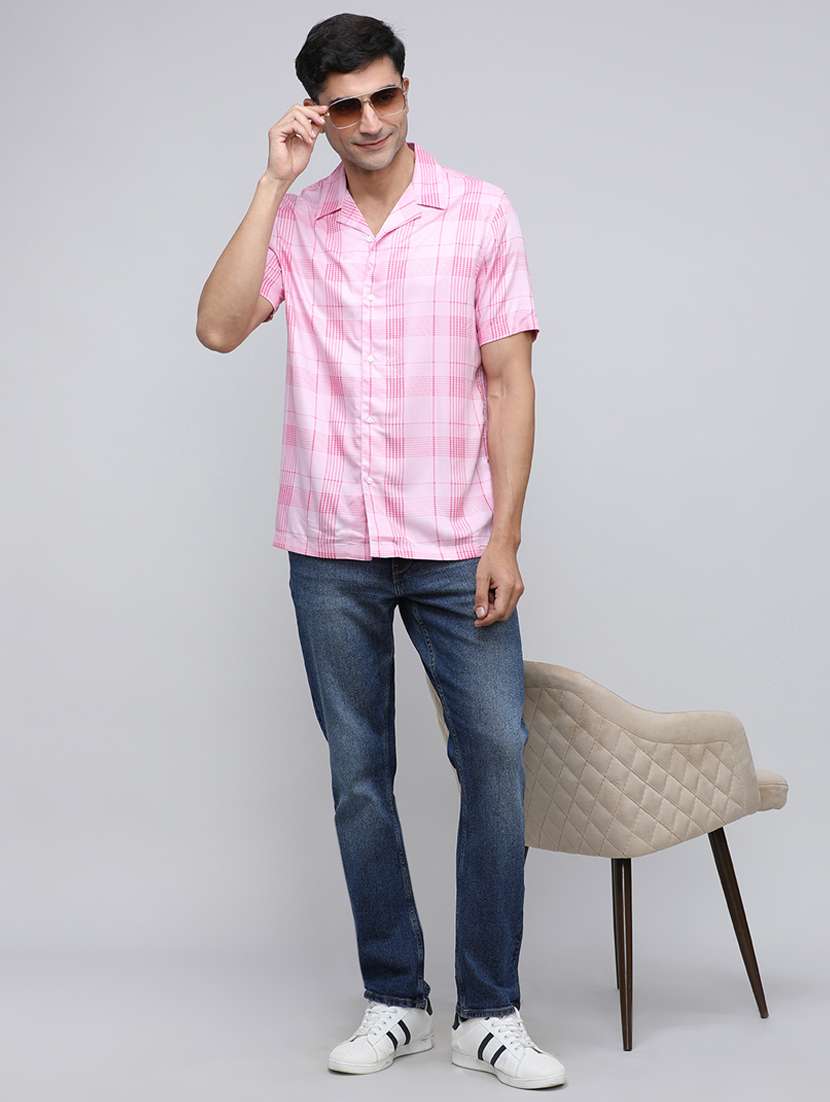 men checkered short sleeve regular fit casual shirt - 21954557 - Standard Image - 4