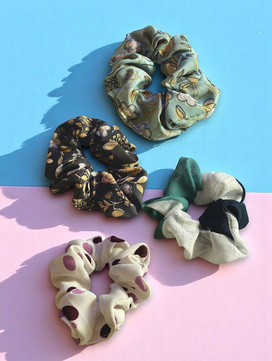 women pack of 4 multi colored scrunchies