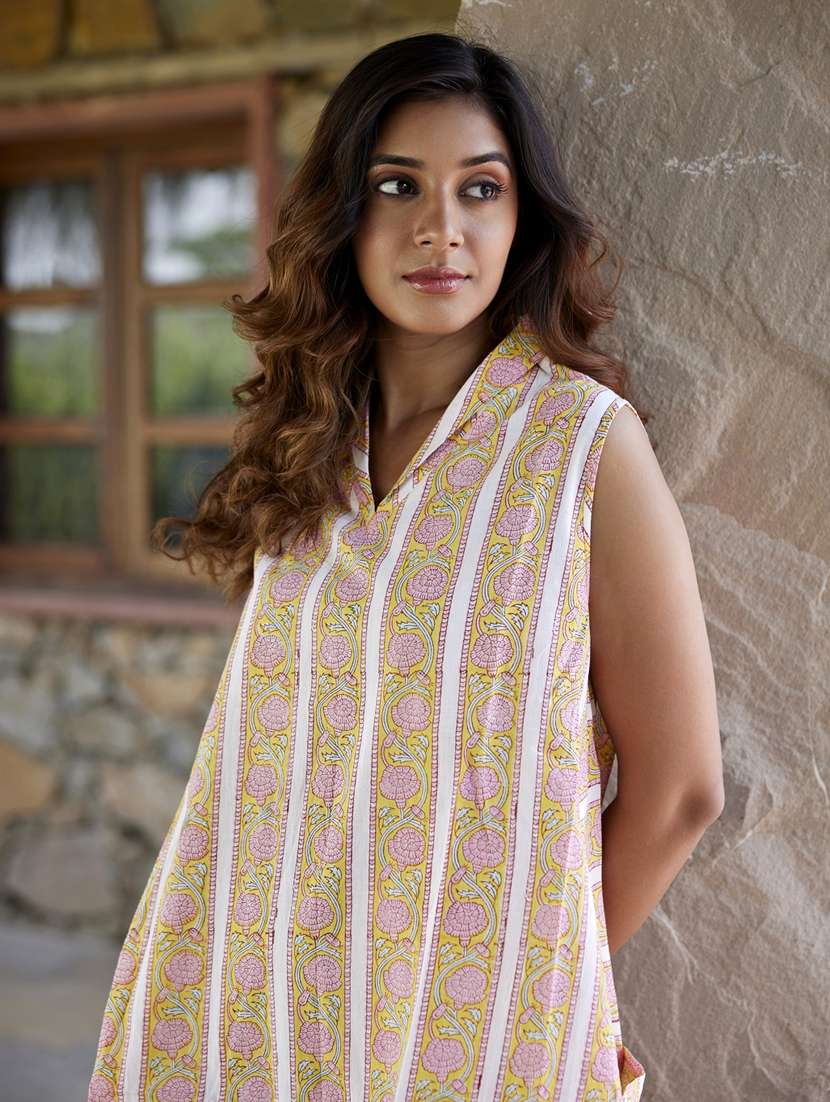 women floral printed sleeveless a-line ethnic dress - 21954636 -  Standard Image - 4