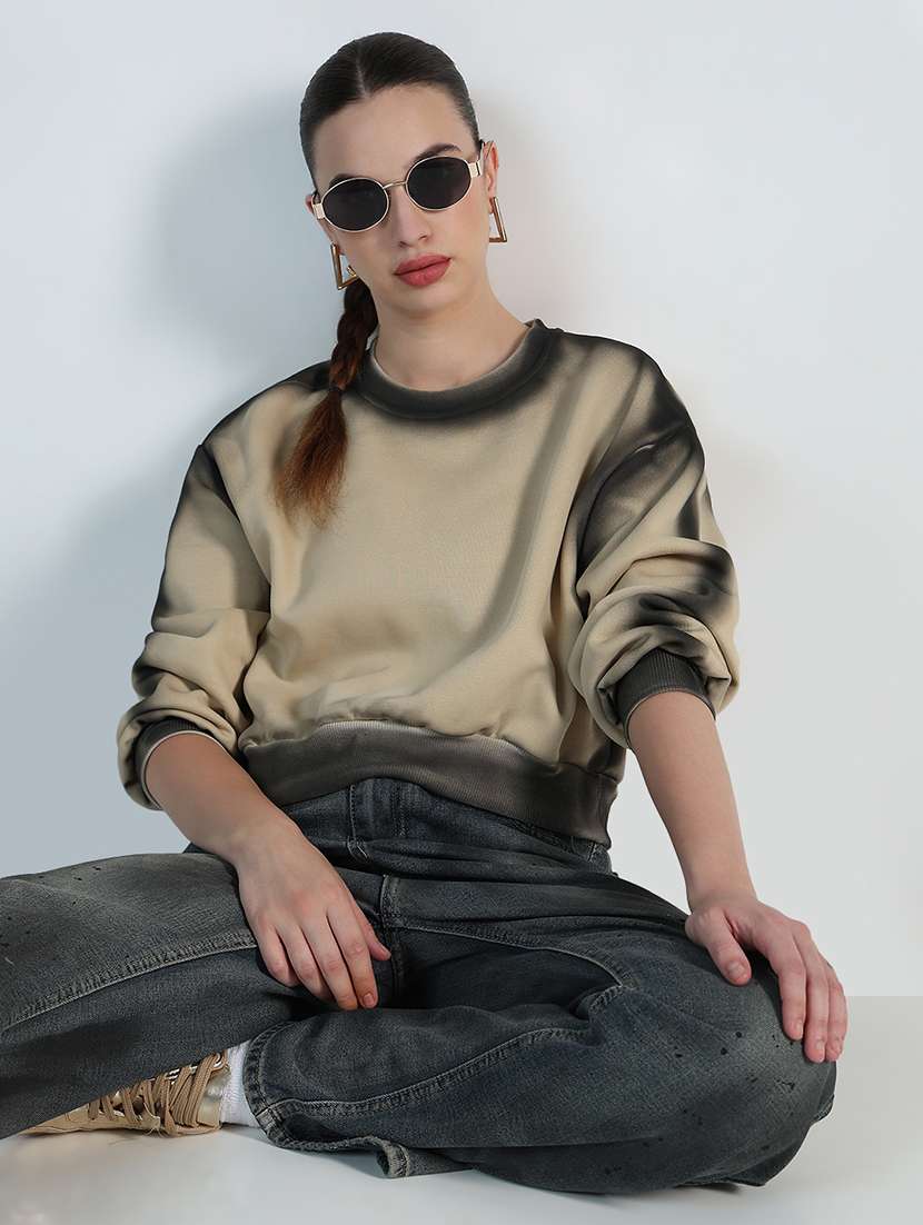 women solid long sleeve cropped sweatshirt