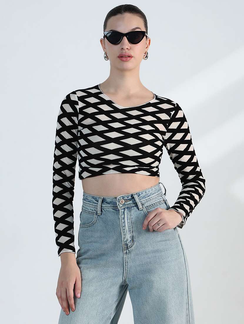 women printed long sleeve crop top - 21955833 -  Standard Image - 1