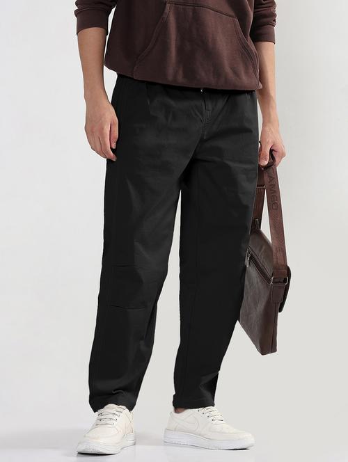 men solid relaxed fit casual trouser - 21955934 - Standard Image - 0