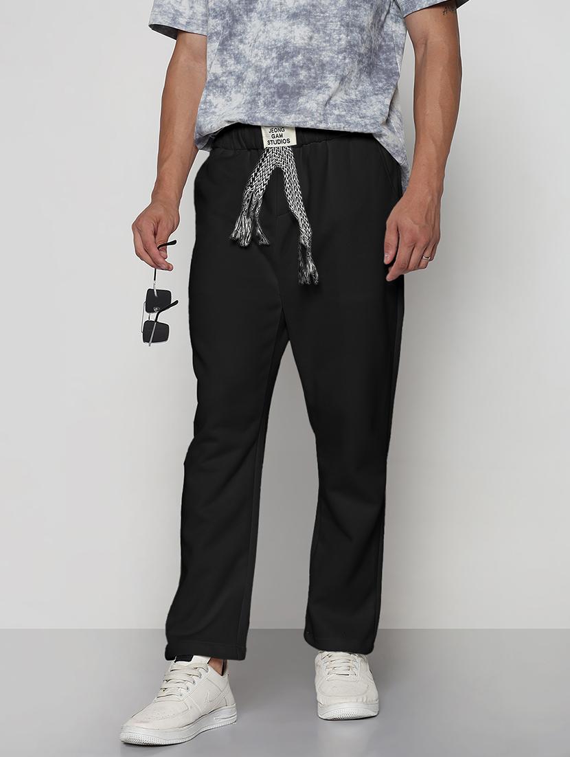 men solid relaxed fit casual trouser - 21955935 - Zoom Image - 0