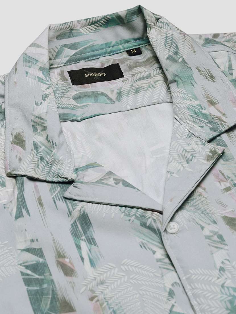 men printed cuban collared short sleeve shirt - 21955952 -  Standard Image - 4