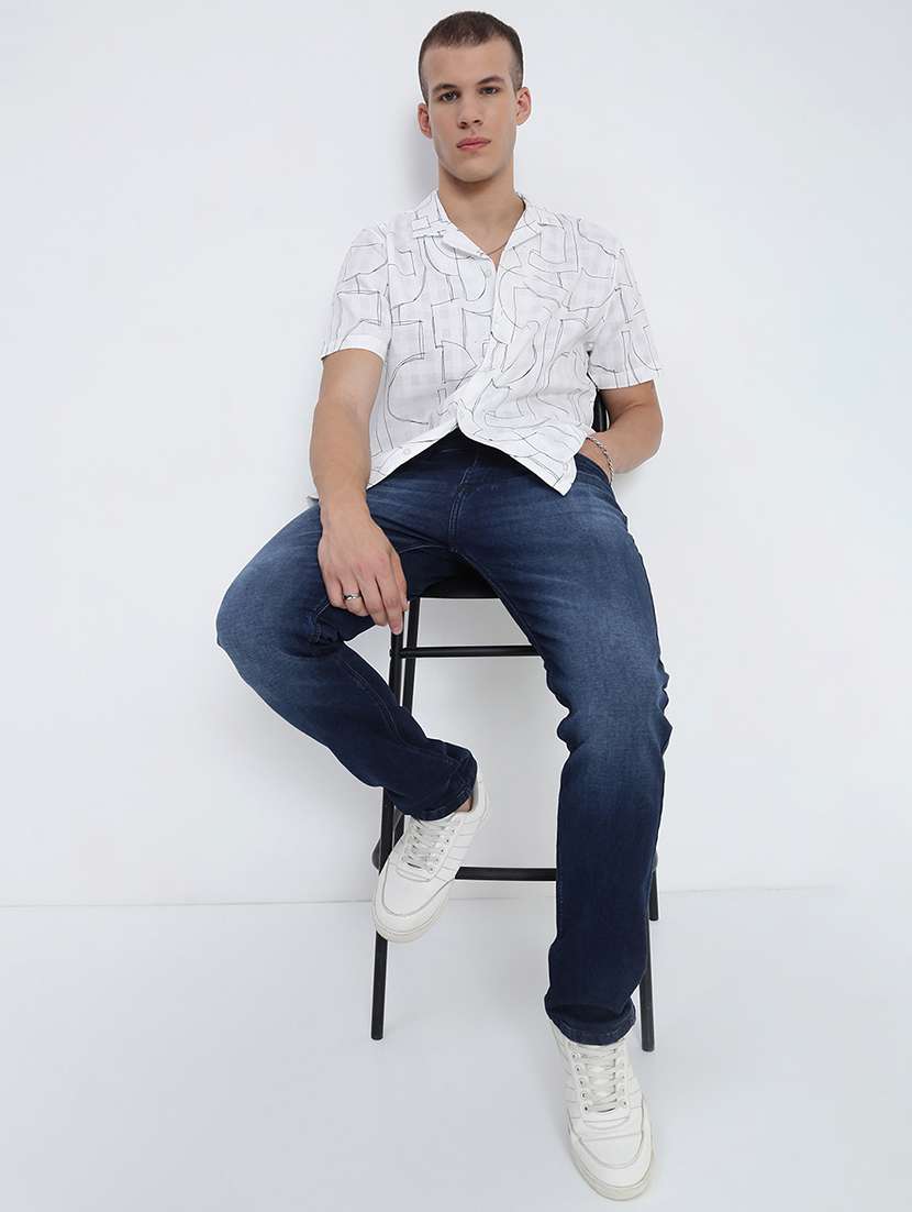 men printed cuban collared short sleeve shirt - 21955966 -  Standard Image - 6