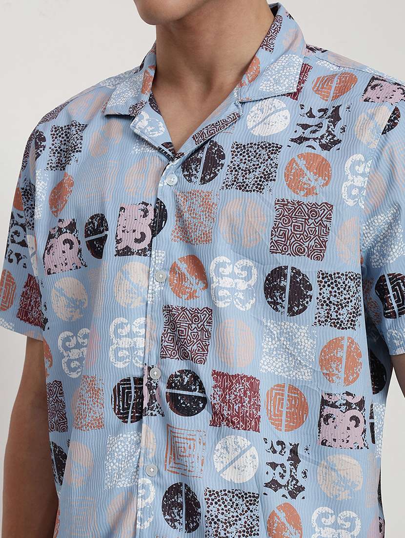 men printed cuban collared short sleeve shirt - 21955970 -  Standard Image - 4