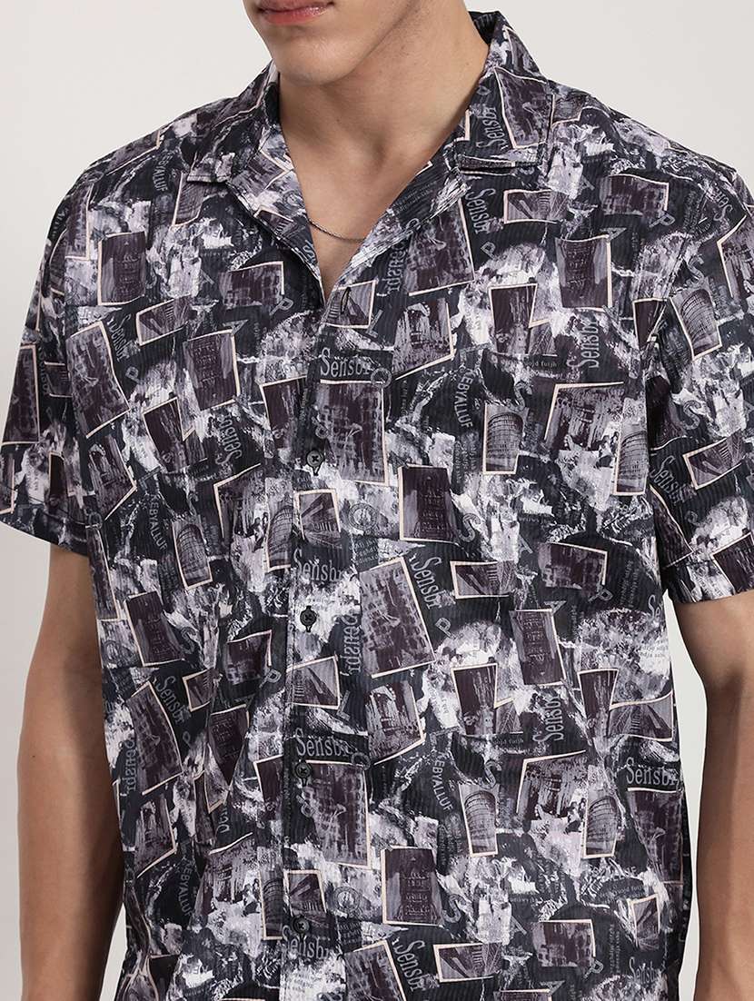 men printed cuban collared short sleeve shirt - 21955974 -  Standard Image - 4