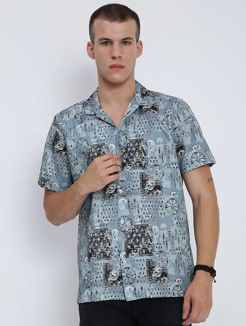 men printed cuban collared short sleeve shirt - 21955975 - Standard Image - 1
