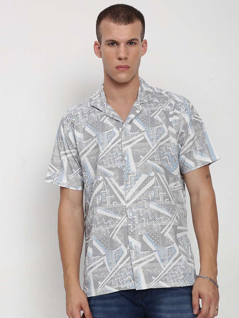 men printed cuban collared short sleeve shirt - 21955977 -  Standard Image - 1