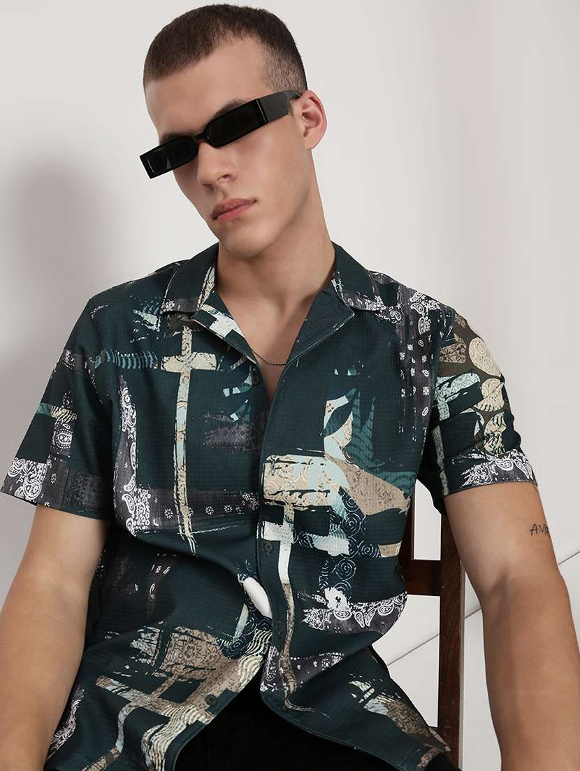 men printed cuban collared short sleeve shirt