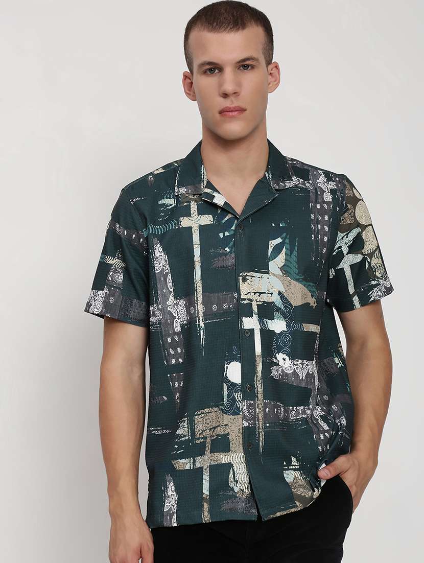 men printed cuban collared short sleeve shirt - 21955978 -  Standard Image - 1